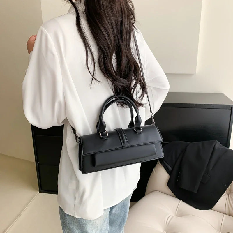 Bolsa Feminina Baguete